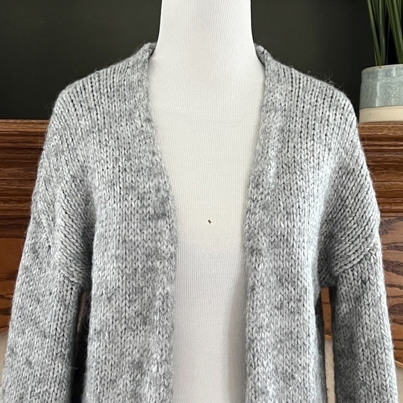Aerie Wool Alpaca Blend Oversized Marled Chunky Cardigan Sweater Sz. XS‎ - Picture 2 of 13